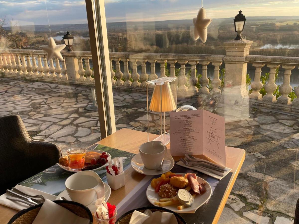 Domaine De La Corniche Hotel Rolleboise Екстериор снимка