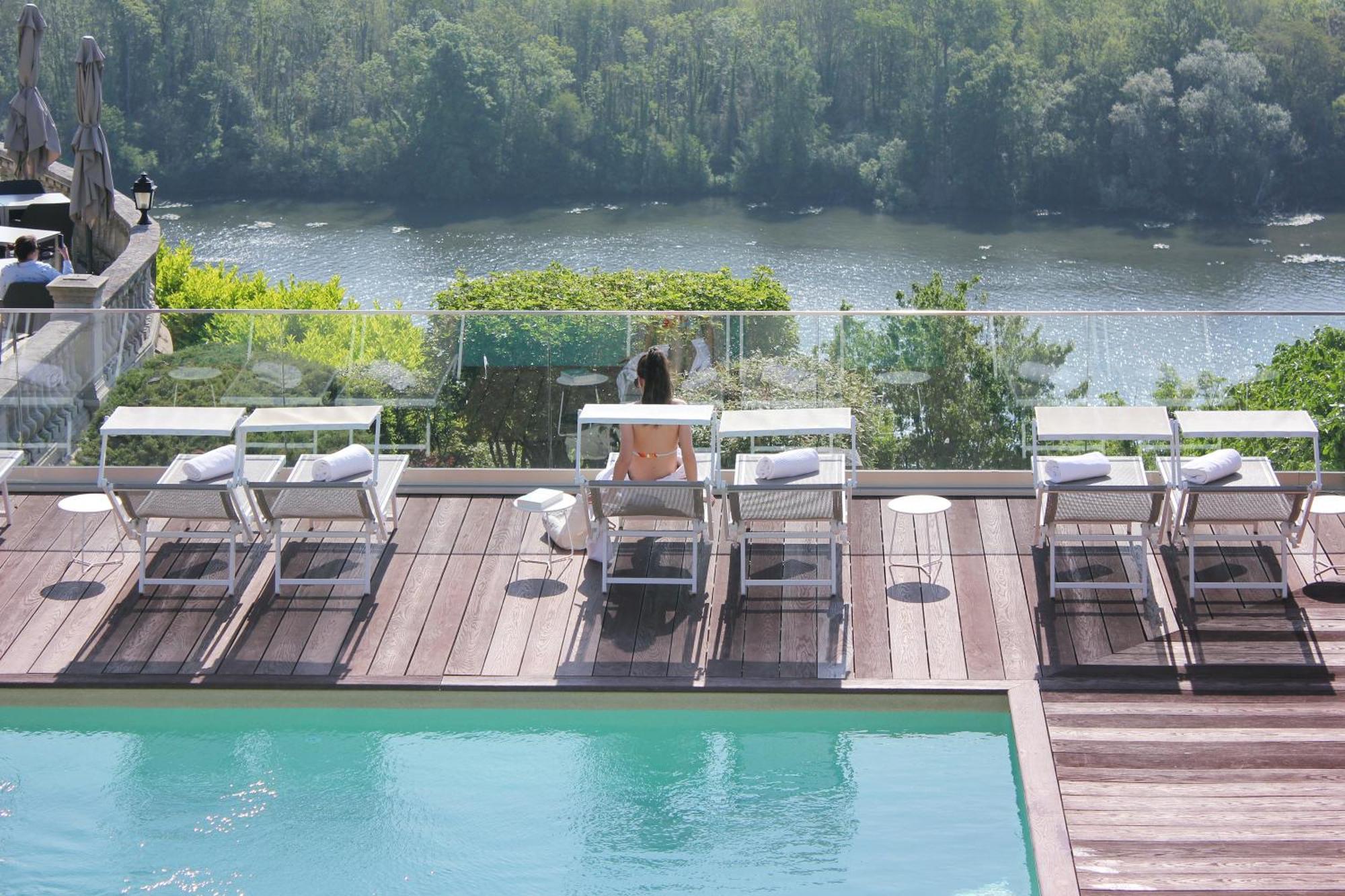 Domaine De La Corniche Hotel Rolleboise Екстериор снимка