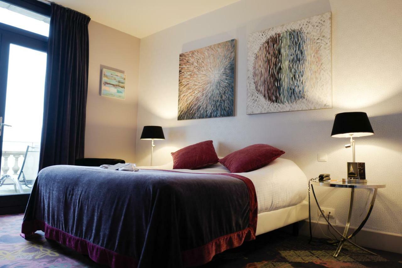 Domaine De La Corniche Hotel Rolleboise Екстериор снимка