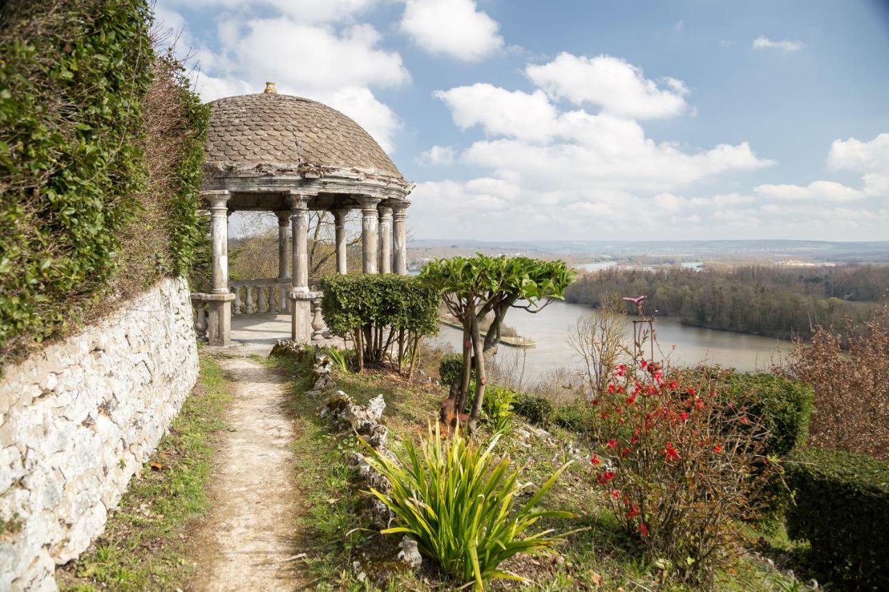 Domaine De La Corniche Hotel Rolleboise Екстериор снимка