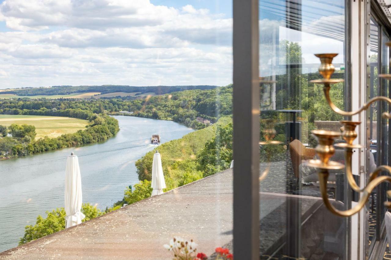 Domaine De La Corniche Hotel Rolleboise Екстериор снимка